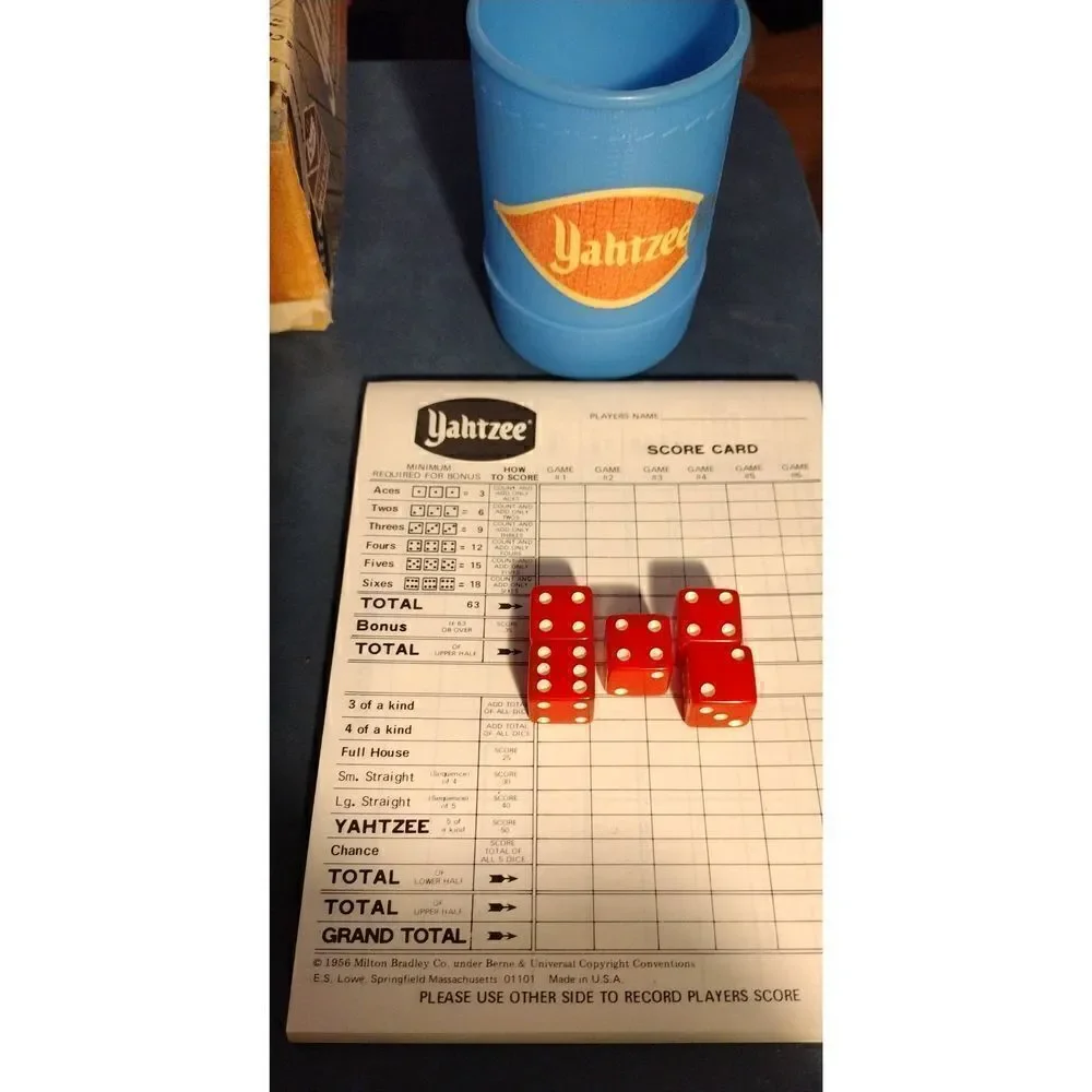 Yahtzee 2 In One Vintage 1975 Lowe Milton Bradley  Game Blue Cup !!!! Yahtzee Ch